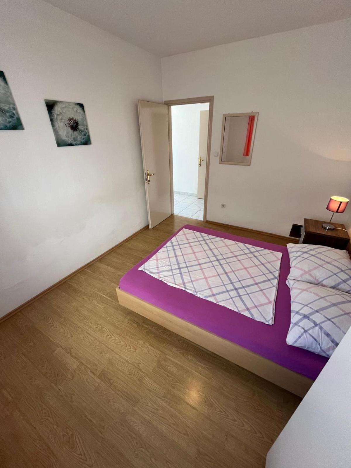 Apartmani Andrej Vodice ヴォディツェ エクステリア 写真